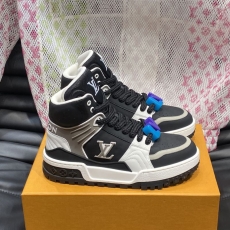 Louis Vuitton Trainer Sneaker